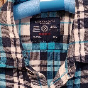 Cozy & Soft EUC American Eagle Blue & White Plaid Flannel Shirt Men's Medium